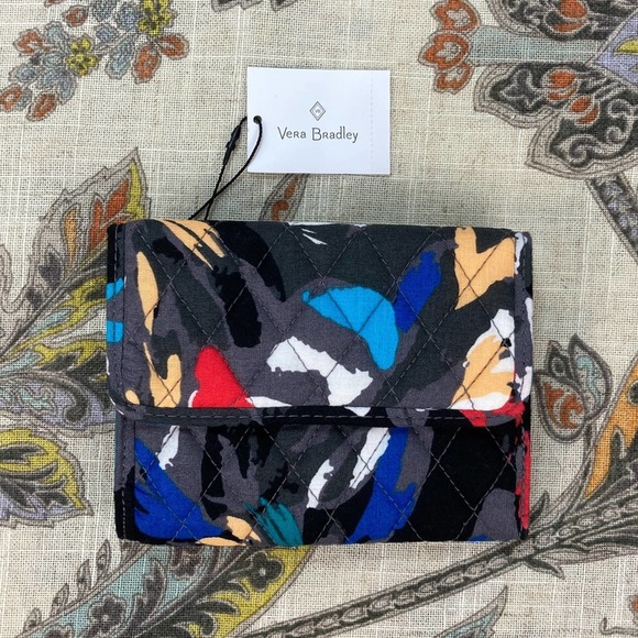 Vera Bradley Splash Floral Print Euro Wallet - Picture 1 of 3